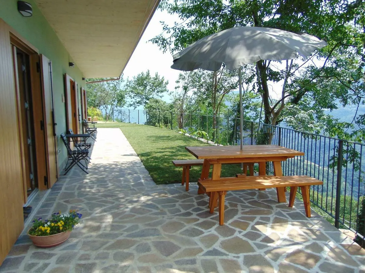 Villa Agriturismo La Casina Di Nonno Bigi Tremosine 0*,  Italien