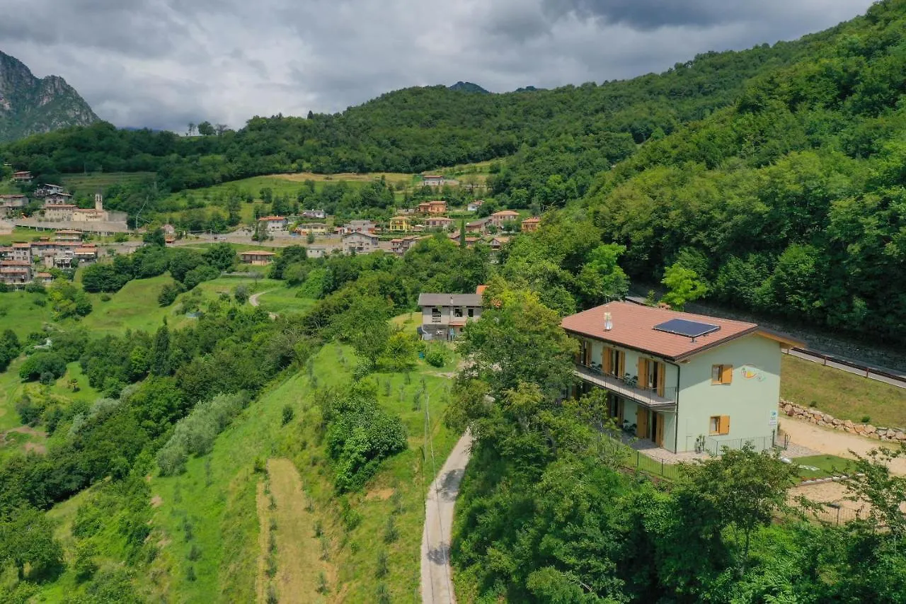 TremosineAgriturismo La Casina Di Nonno Bigi别墅 农家乐 Tremosine
