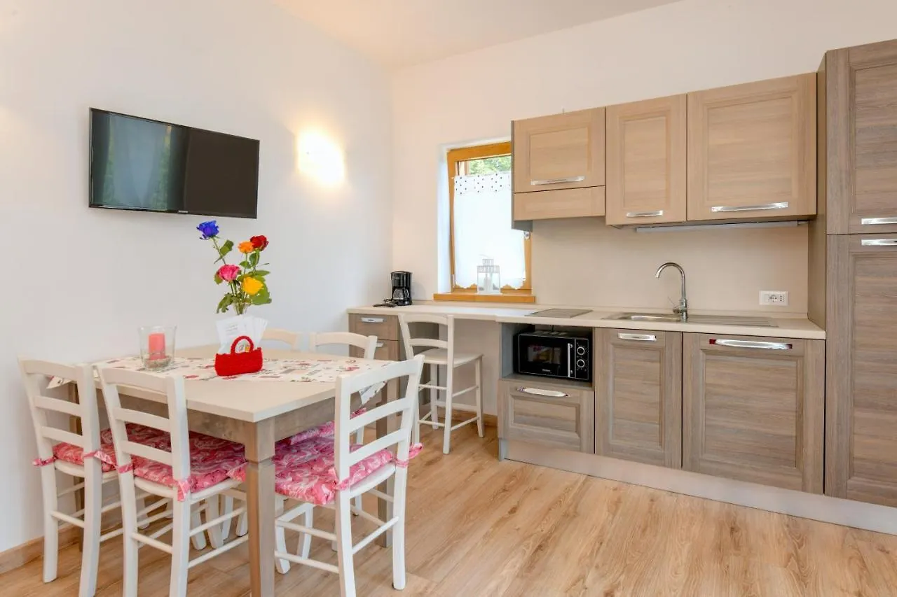 农家乐 TremosineAgriturismo La Casina Di Nonno Bigi别墅 意大利